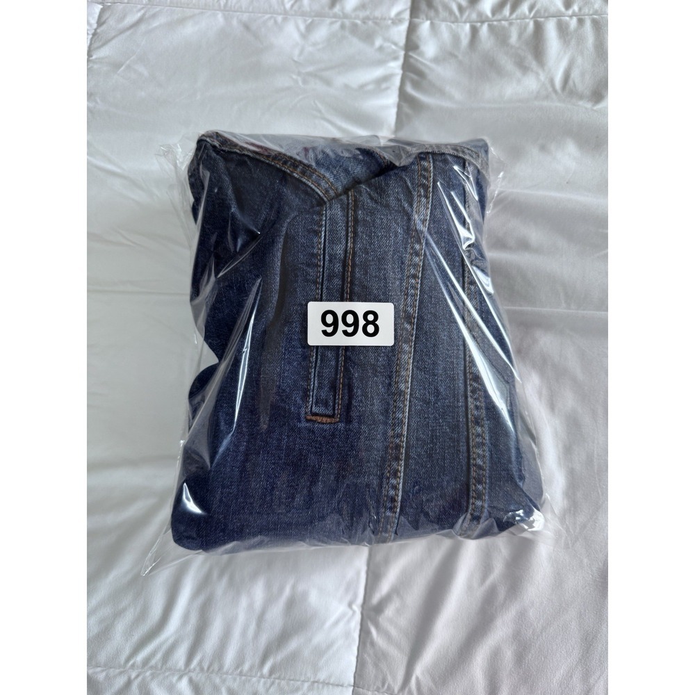 Old Navy Denim Button Down Jean Jacket Womens Size XXL Blue EUC - Picture 10 of 10